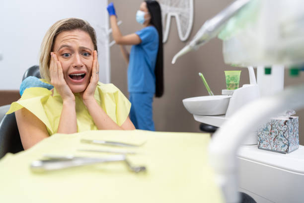 Best Dentist for Tooth Abscess  in Ohatchee, AL